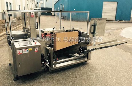 What types of stainless steel case erectors are available, and what grades of stainless steel are commonly used?